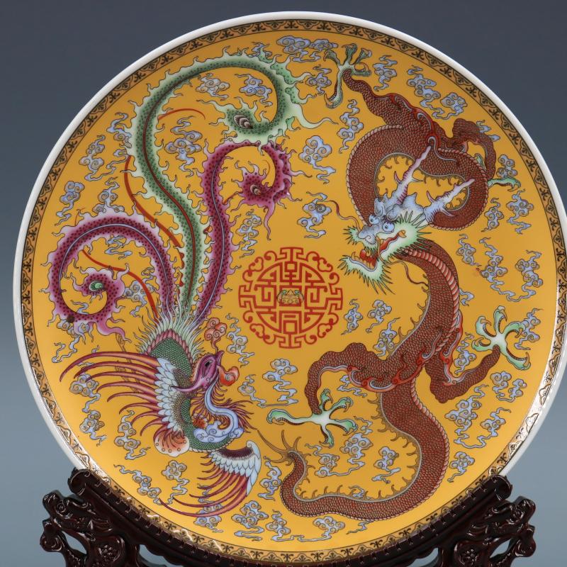 Qing Dynasty Qianlong pastel gold dragon and phoenix pattern plate antique handicraft porcelain home decoration ornaments plate