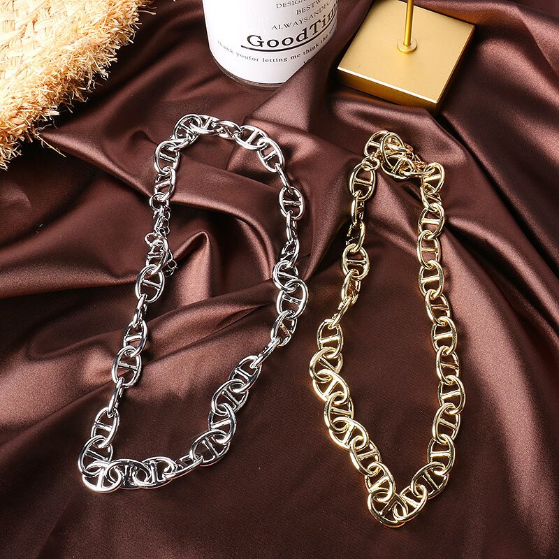 Catwalk Thick Chain Punk Choker Necklace for Women Hollow Pig Nose Necklaces Original Brand Jewelry Z415