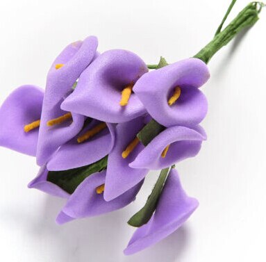 12 blomster / flok kunstige blomster calla lilje brude bryllup boligindretning buket hoved pe ægte berøring kunstig blomst: Lilla