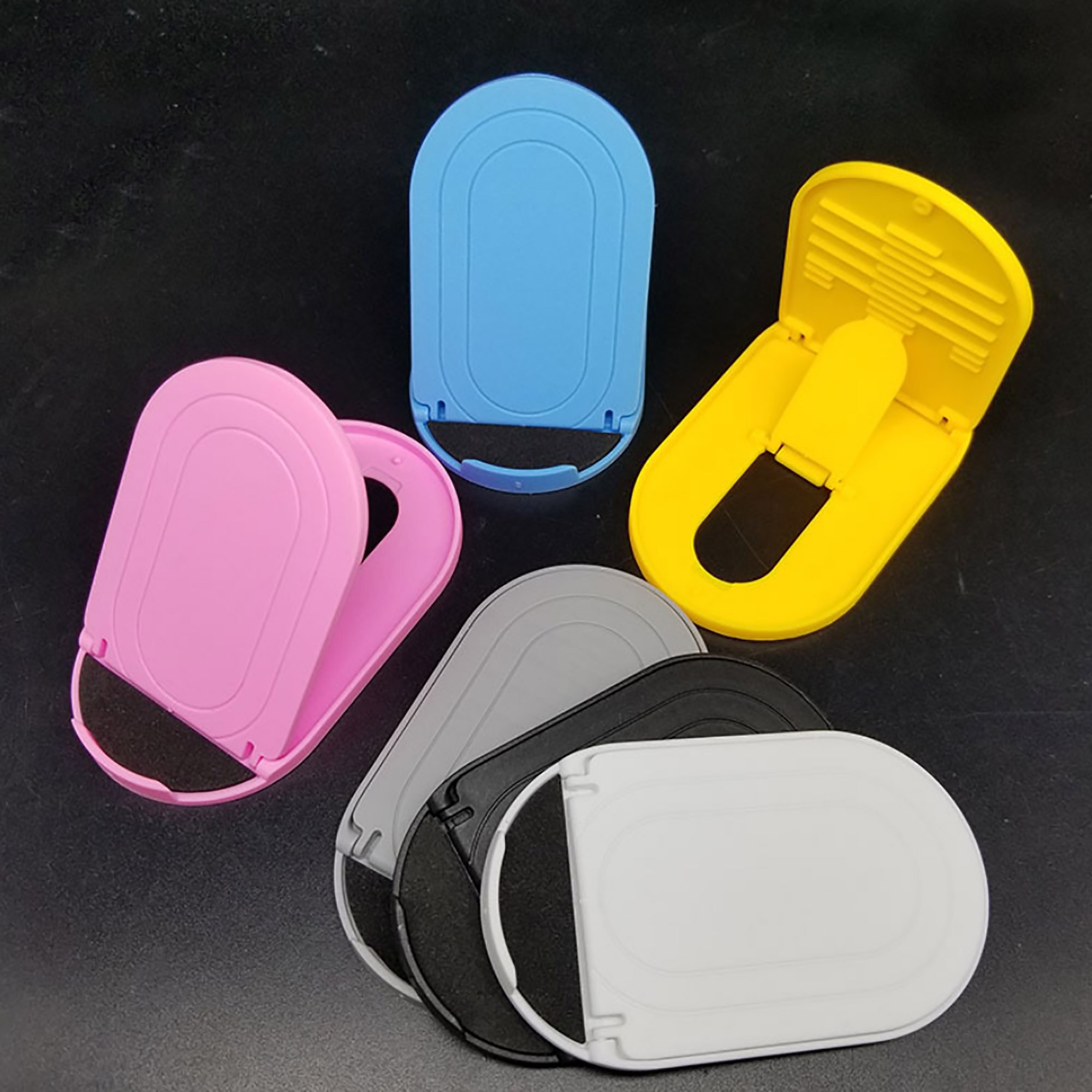 2Pcs Leuke Kleine Bureau Accessoires Mode Desk Stand Set Voor Mobiele Telefoon Statief Voor Iphone Xs Max: Mixed colors