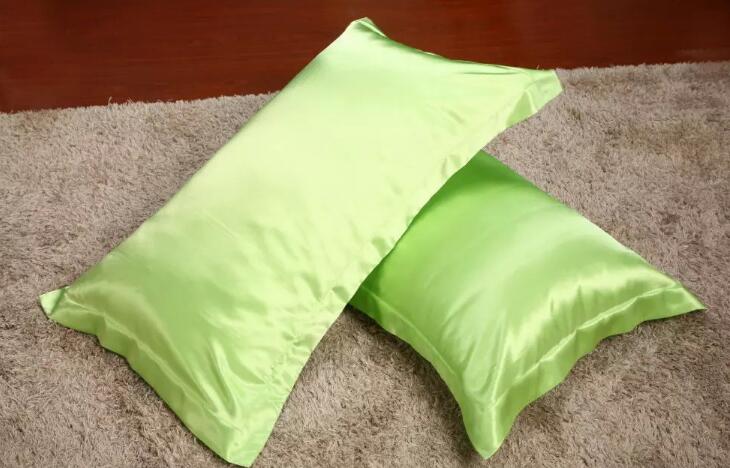 2 stuks 48 x 74cm imitatie zijden satijnen kussensloop kussensloop voor bedsprei comfortabele effen kussenslopen: 7