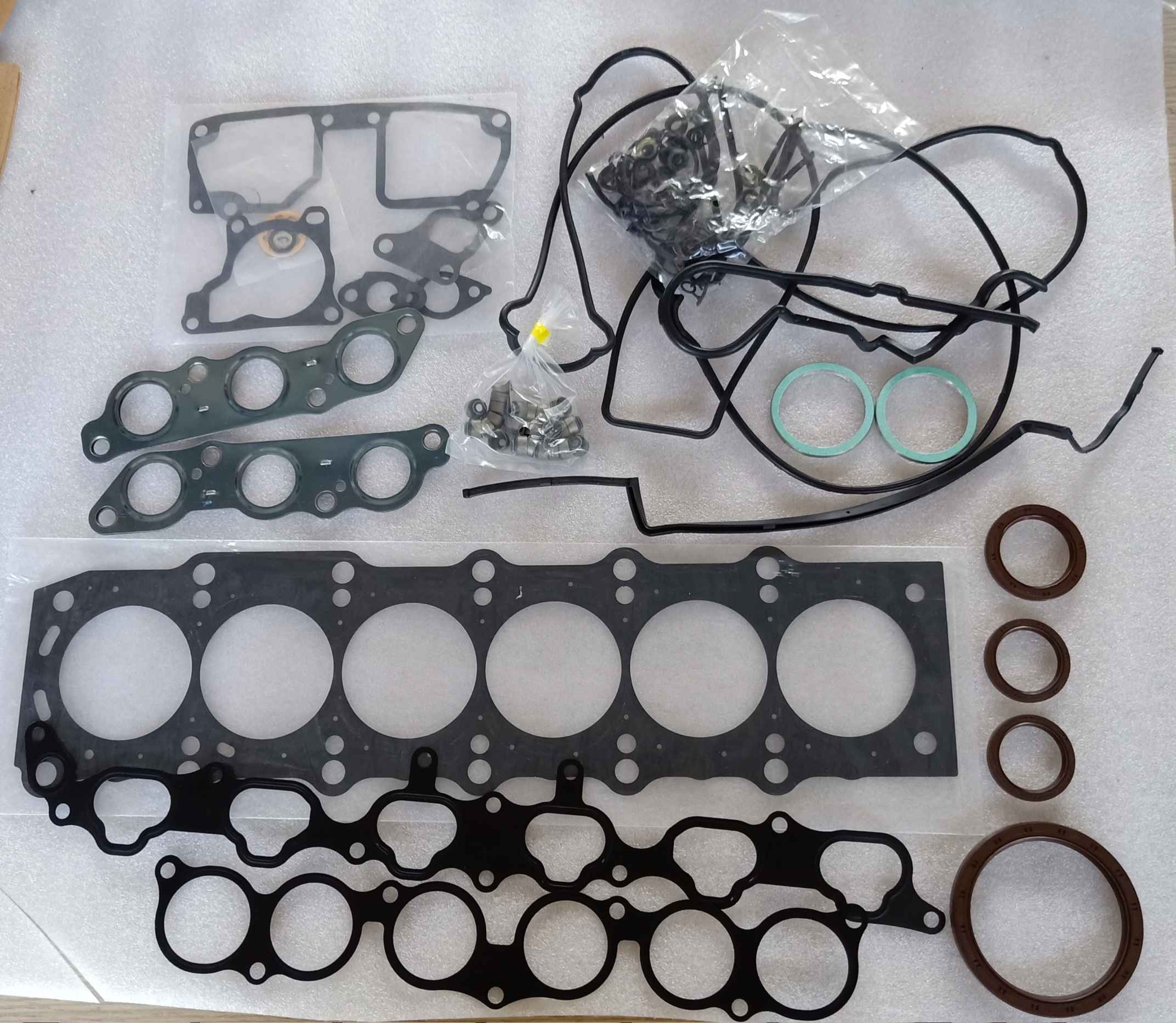 Engine Overhaul Gasket Kit For TOYOTA 2JZ 3.0 engi... Grandado
