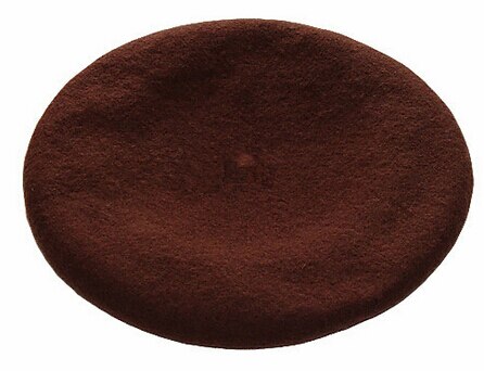 pas cher nouvelles femmes laine solide couleur béret femme Bonnet casquettes hiver tout assorti marche chapeau casquette 20 couleur: coffee