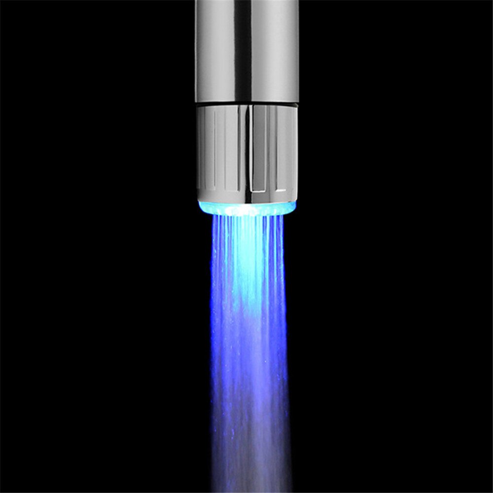 7 färg vattenkran glöd dusch led kran ljus munstycke kök kran huvud med temperatur sensor led färgglad glöd kran ljus: Enblå färg