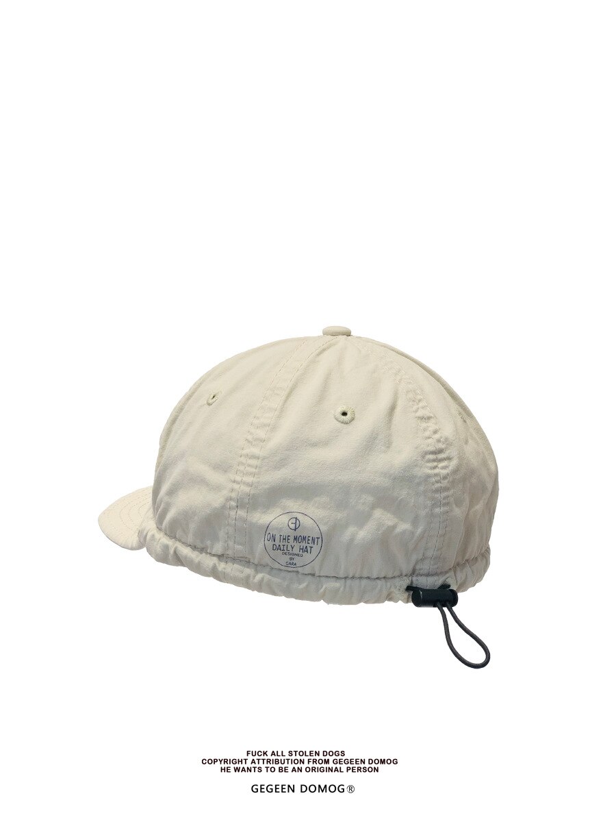 Japanese-style Popular Brand Short Brim Qiao Tongue Cap Black Retro Washing Cool Workwear American-Style Upturned Eaves Brim: Creamy-white