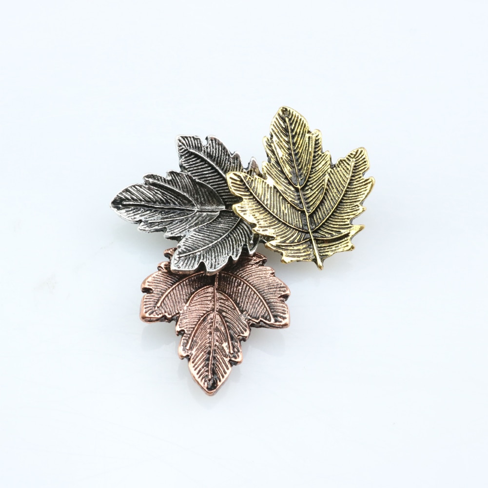 Vintage Maple Leaf Brooches Metal Women Girls Charm Exquisite Collar Lapel Brooch Pins Jewelry Party Garment Accessories