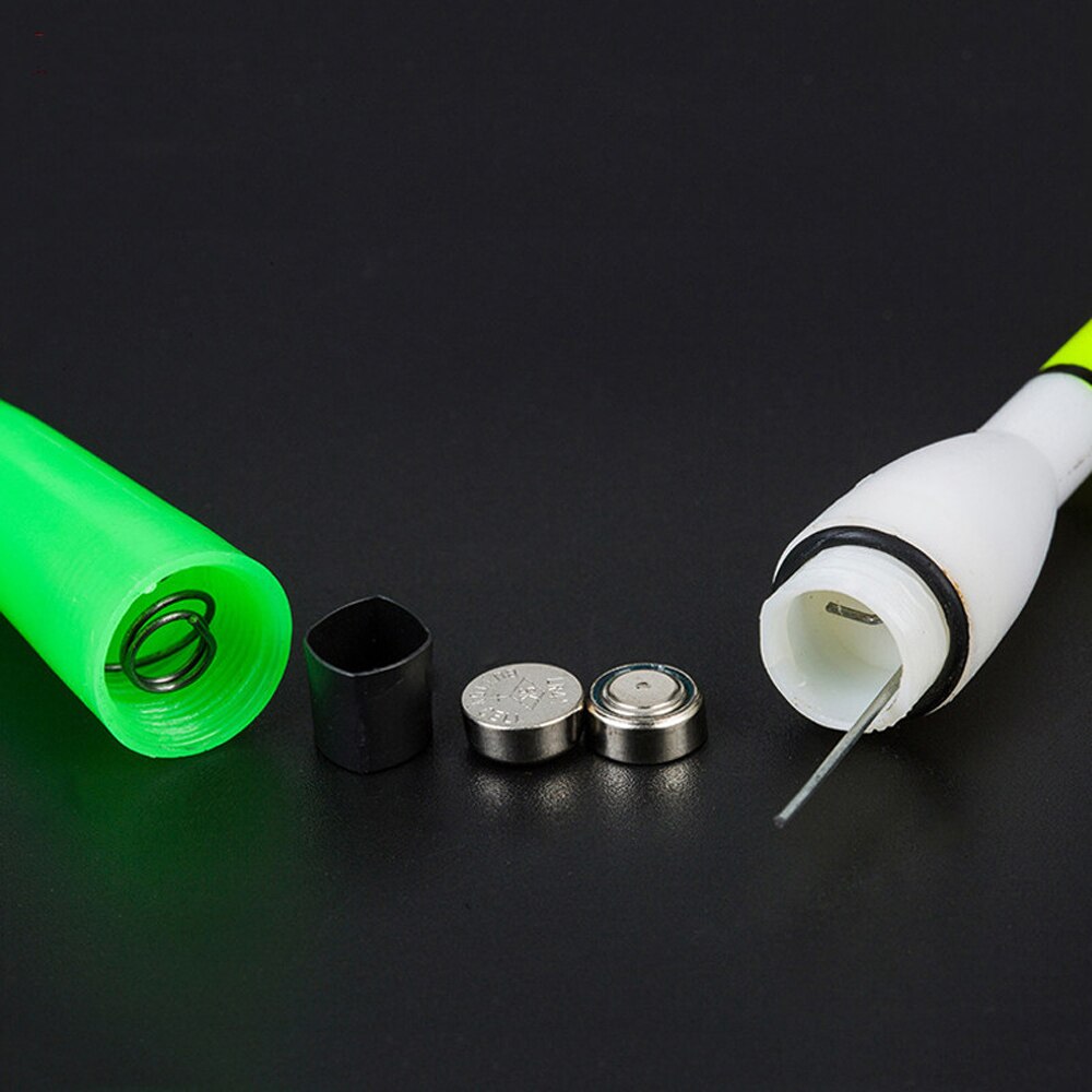 1pcs LED Electric Fishing Float Light With Battery Deep Water Float Fishing Tackle Bobber Fishing Gear With Electrons