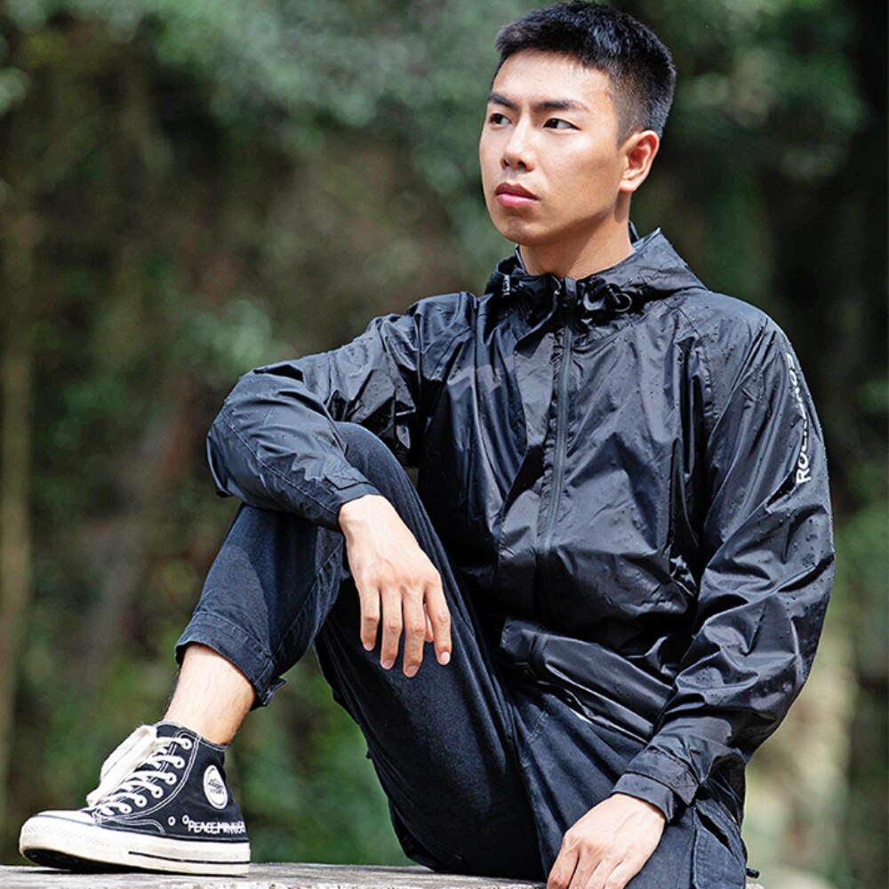 ROCKBROS-chubasquero de ciclismo para hombre, impermeable, reflectante, transpirable, con capucha, portátil, para deportes al aire libre, equipo de ciclismo
