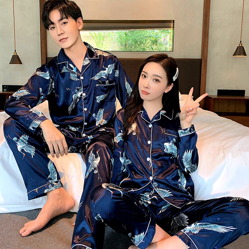 Par menn og kvinner sateng pyjamas sett 2 stk topp og bukse hund valp tegneserie silke glatt vår femme nattøy natttøy pjs