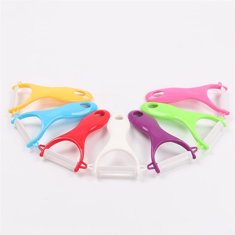 Éplucheur multifonctionnel de Fruit de légume d'éplucheur de 3 pièces 3 couleurs avec la poignée confortable antidérapante