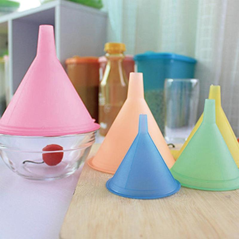 5Pcs/Lot Colorful Plastic Funnel Small Medium Large Set Small funnel Oil Variety Variety Liquid Medium Kitchen Oil Large Li O1Y6