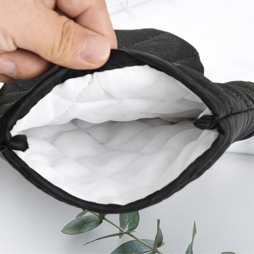 Fashionable Christmas Kitchen Utensils Printed Oven Gloves High Temperature Scalding Microwave Oven Heat Insulation Glove Set