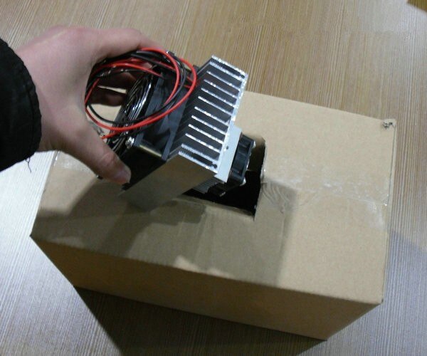 Unità di refrigerazione e condizionamento elettronico a semiconduttore 60 W X200 12 V