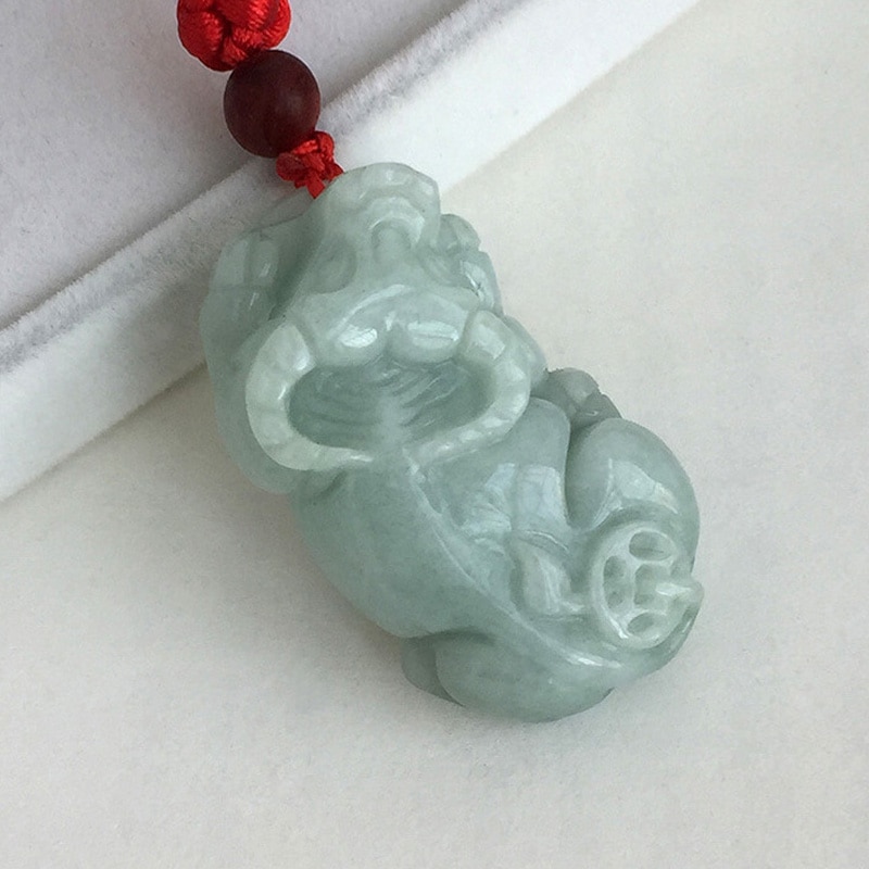 Myanmar Emerald Cattle Pendant Hand Carved Jade Stone Lucky Amulet Cow Necklace With Chain Fine Jewelry