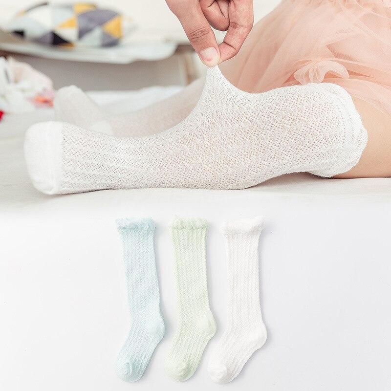 3 par/lote bebés para niños y niñas de los niños hasta la rodilla calcetines Medias de la pierna sólida de algodón lindo 0-3Y: 3 / Foot (10-13CM)