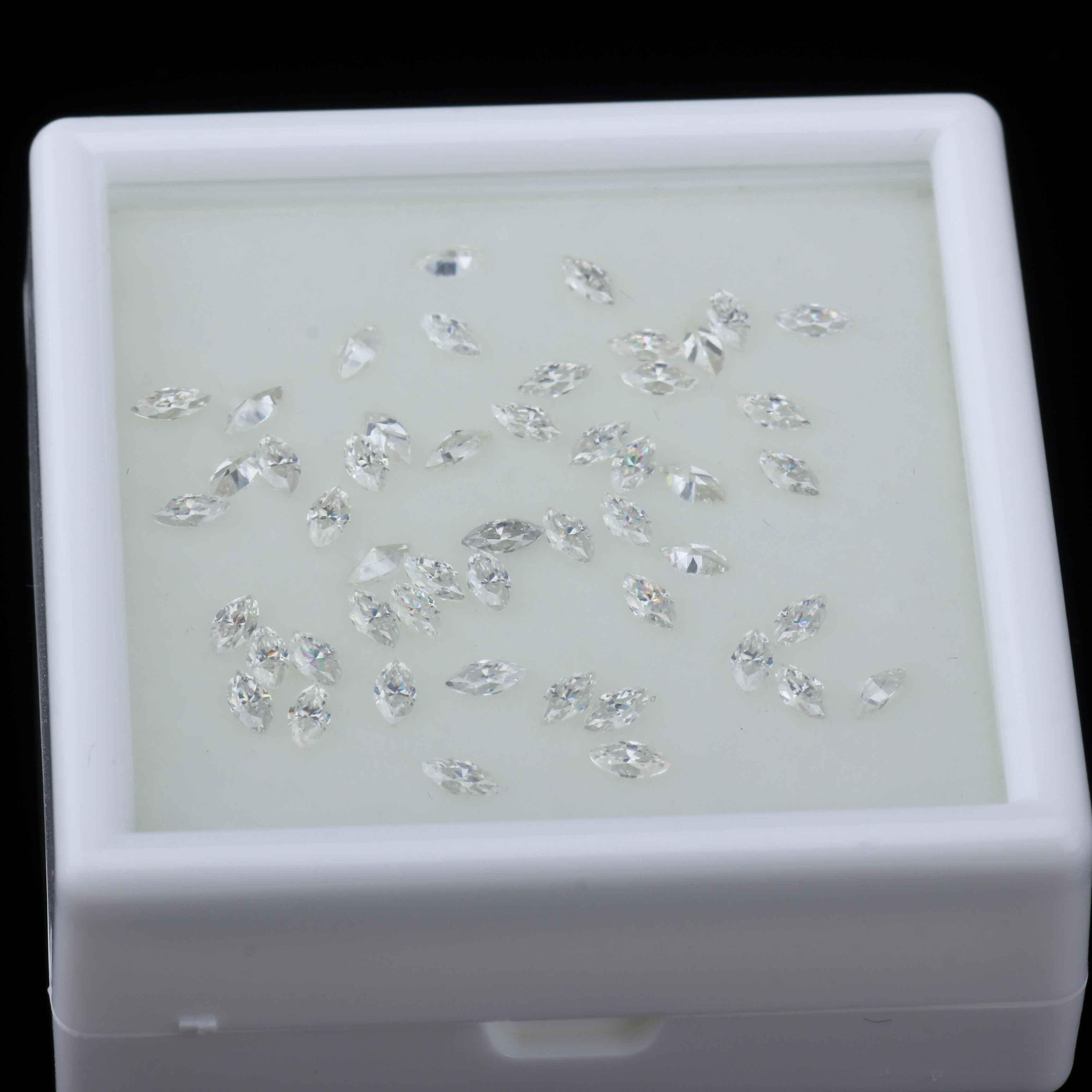 Starsgem liten storlek marquise 2*4mm ef test positivt moissanite pärla lös moissanite sten för gör-det-själv märkning