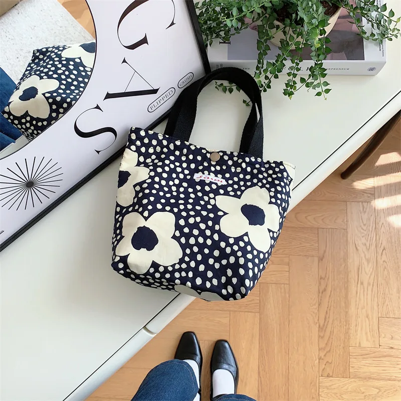 Dames Schoonheid Bloem Canvas Tas Buiten Winkelen Toilettas Telefoon Oagnzier Opbergzakken Koreaanse Doek Handtassen Lunchbox Bento Tas: Paars