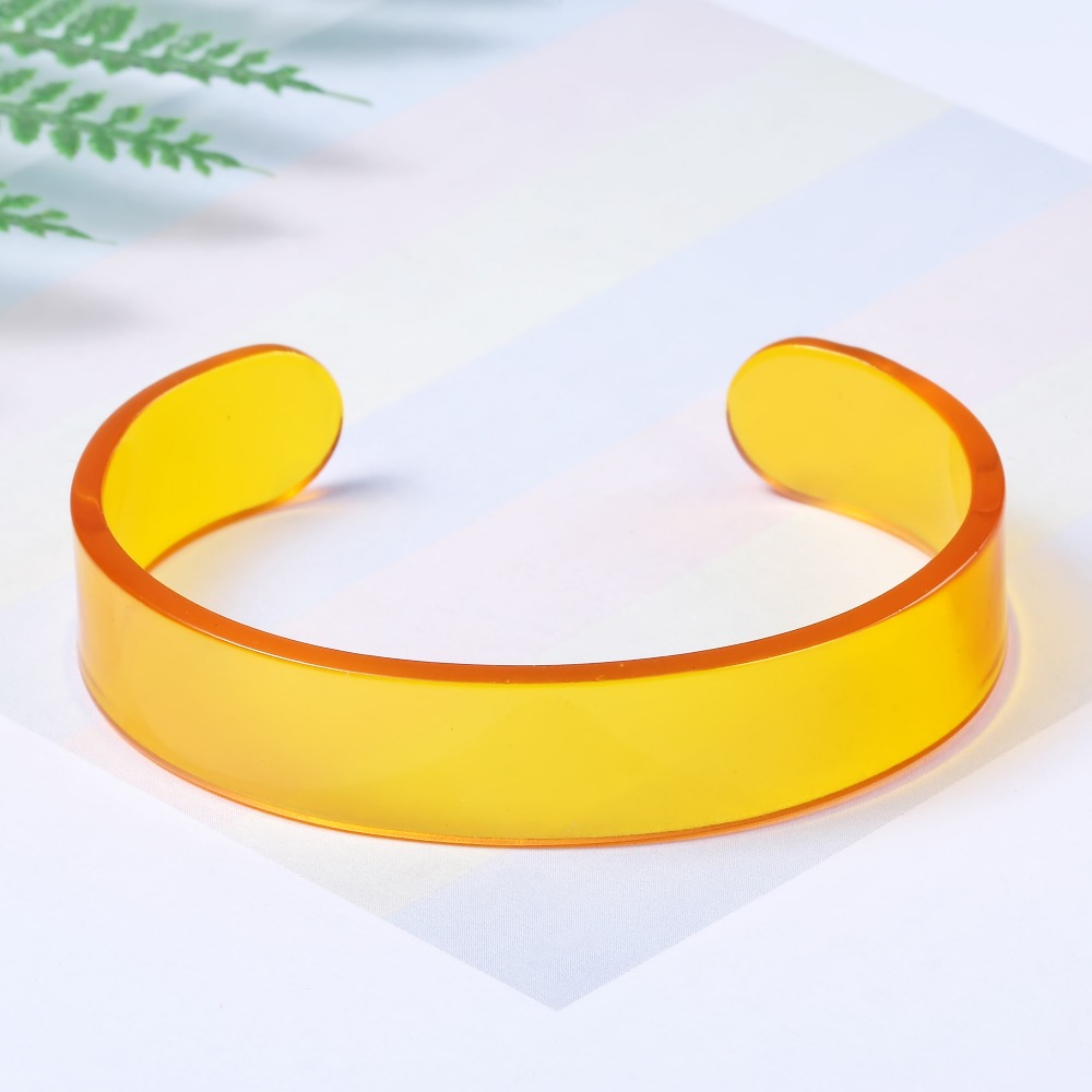 Simple Women Acrylic Bangles Bracelets Round Cuff Open Bangles Pure Color Resin Charms Trendy Wedding Luxury Brand Jewellry