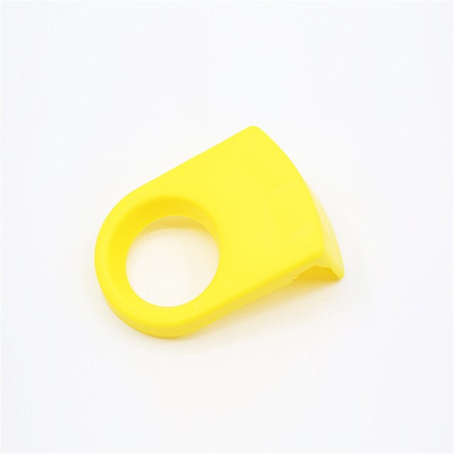 1PCS Mini Beer Bottle Snap Bar Club Drink Bottle Clips Holders Buckle Wine Bar Cocktail Bottle Buckle Kitchen Bar Tools: Yellow