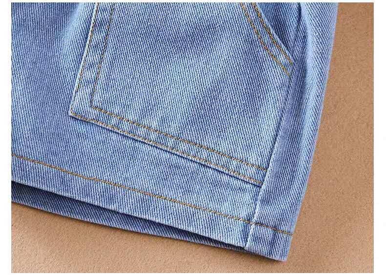 Pantaloni di abbigliamento per bambini estivi 2021 nuovi pantaloncini di jeans abbottonati per bambini