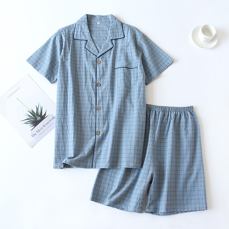 Novedad de verano, pijamas de dos piezas para parejas, pantalones cortos a cuadros de manga corta para hombres, 100% de gasa de algodón, conjunto sencillo de servicio doméstico para mujeres, ropa de dormir: L / Azul cielo