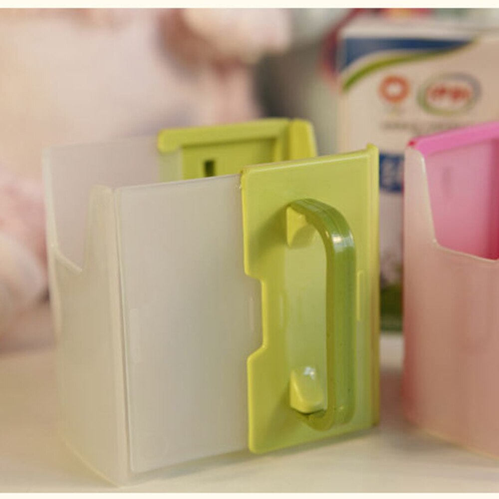 2 farver mælkeæskeholder til baby anti-skold lækagebestandig plastik kopholder justerbar størrelse med håndtag, der er let at bære