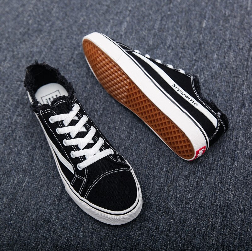 Canvas Shoes Men All-match Low Top Small White Shoes Comfort Light Lace Up Men Casual Shoes
