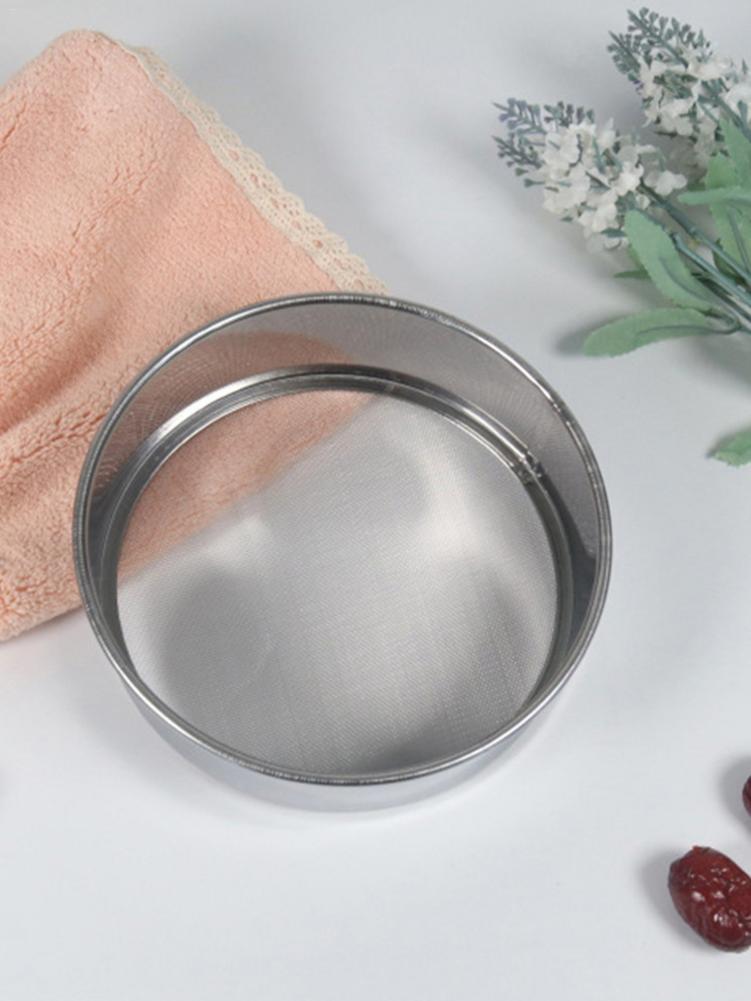 1pcs Kitchen Fine Mesh Flour Sifter Round Stainless Steel Flour Sieve Strainer Sifters Best for Kitchen Baking Tea