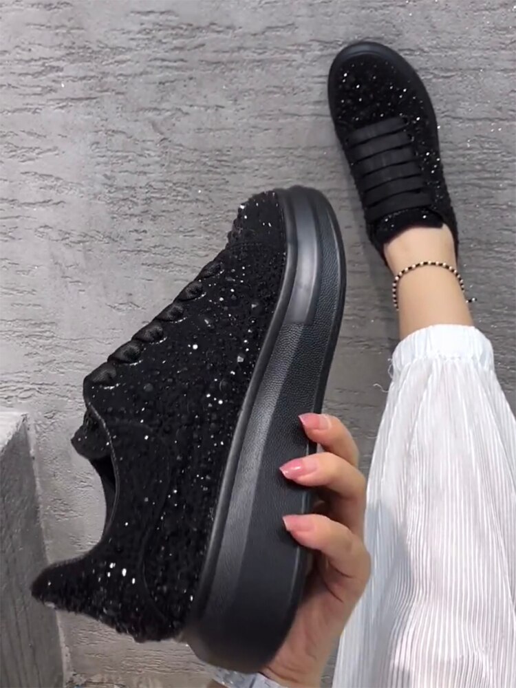 Damesko platform krystal rund tå modis afslappet kvindelige sneakers efterår træsko rhinestone lille efterår snøre solid