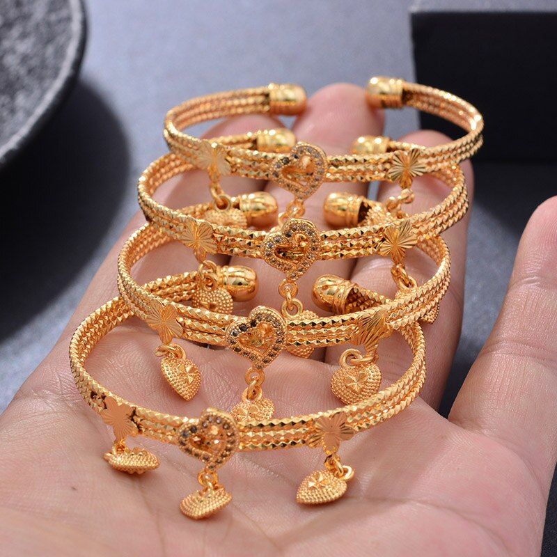 Wando 4 Stks/partij Goud Kleur Armband Voor Meisjes/Baby/Kids Hart Armband Klokken Kwastje Sieraden Kind Kerst verjaardag