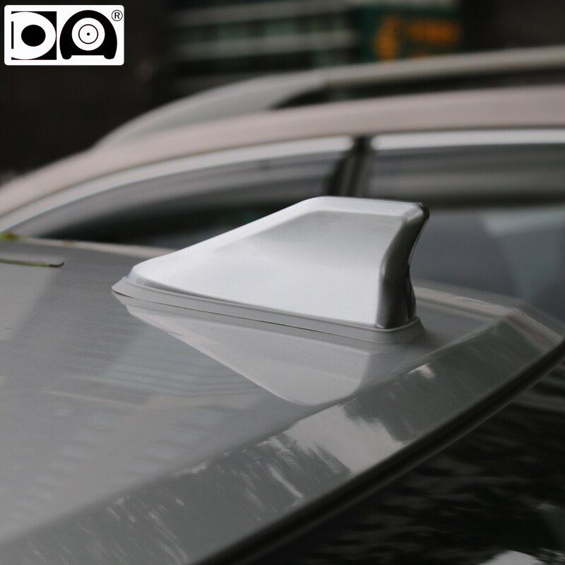 For Fiat Tipo Waterproof car shark fin antenna strong radio signal FM/AM aerials piano paint auto accessories car-styling