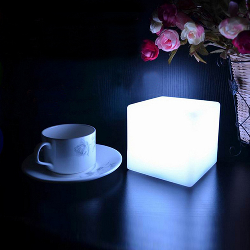 LED Kleurrijke Veranderende Stemming Cubes Night Glow Lamp Licht Gadget Gizmo Home Decor Romantische Verlichting 7 Kleur