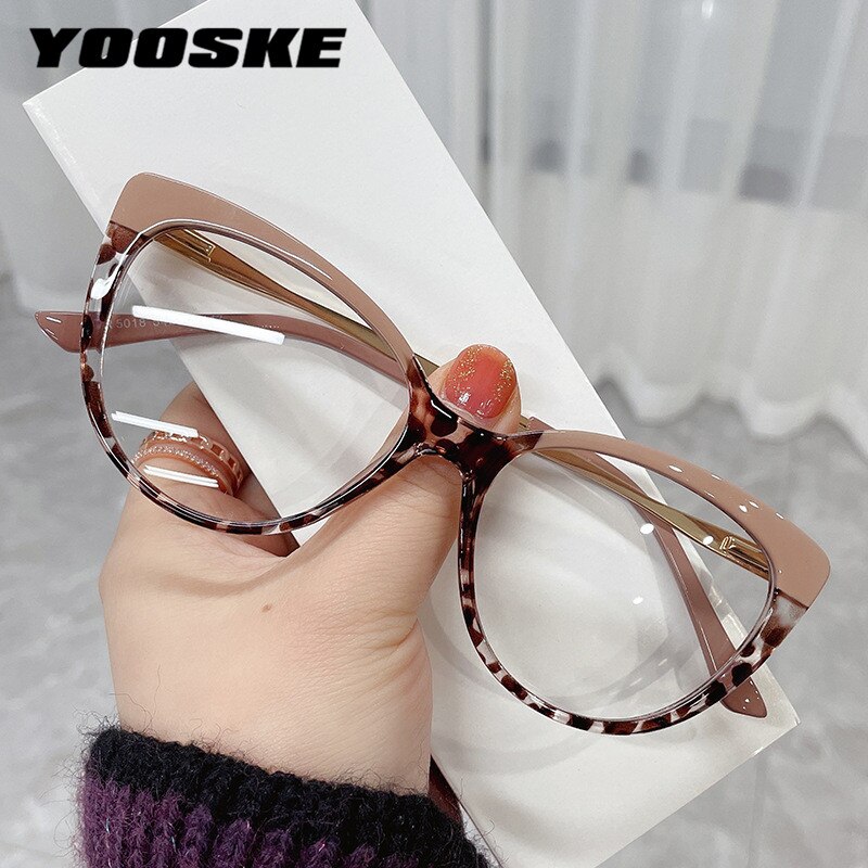 YOOSKE Anti Blue Light Glasses Women Retro Cat Eye Glasses TR90 Metal Spring Leg Optical Glass can be Equipped with Myopia Lens