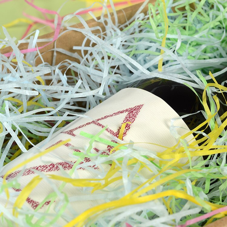 100g 4 Kleuren Gemengde Gras Shredder Zijde Geschenkdoos Vullen Decoratieve materiaal DIY Candy Box Wrapper kladjes Decor