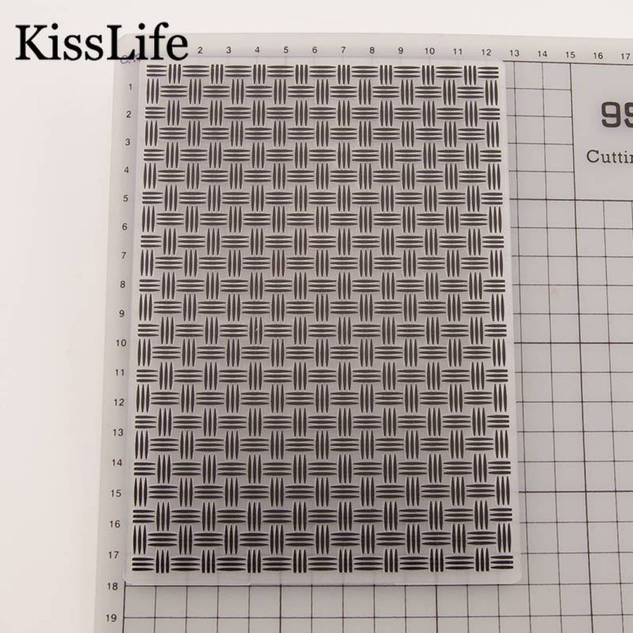 1 Pack Fence Plastic Template Embossing Folders for Scrapboking Card Making Christmas Thanksgiving Decors