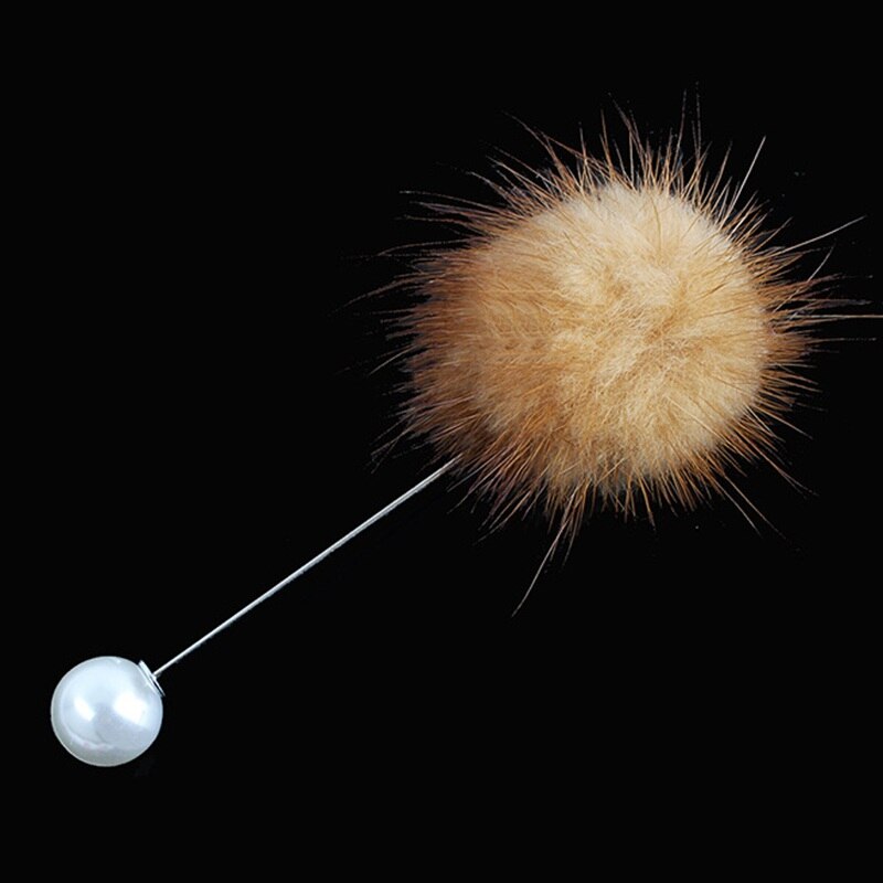 Neue Nette Charme Simulierte Perle Brosche Stifte Für Frauen Koreanischen ist hingefallen Bommel Ball durchbohren Revers Broschen Kragen Schmuck: B2-khaki