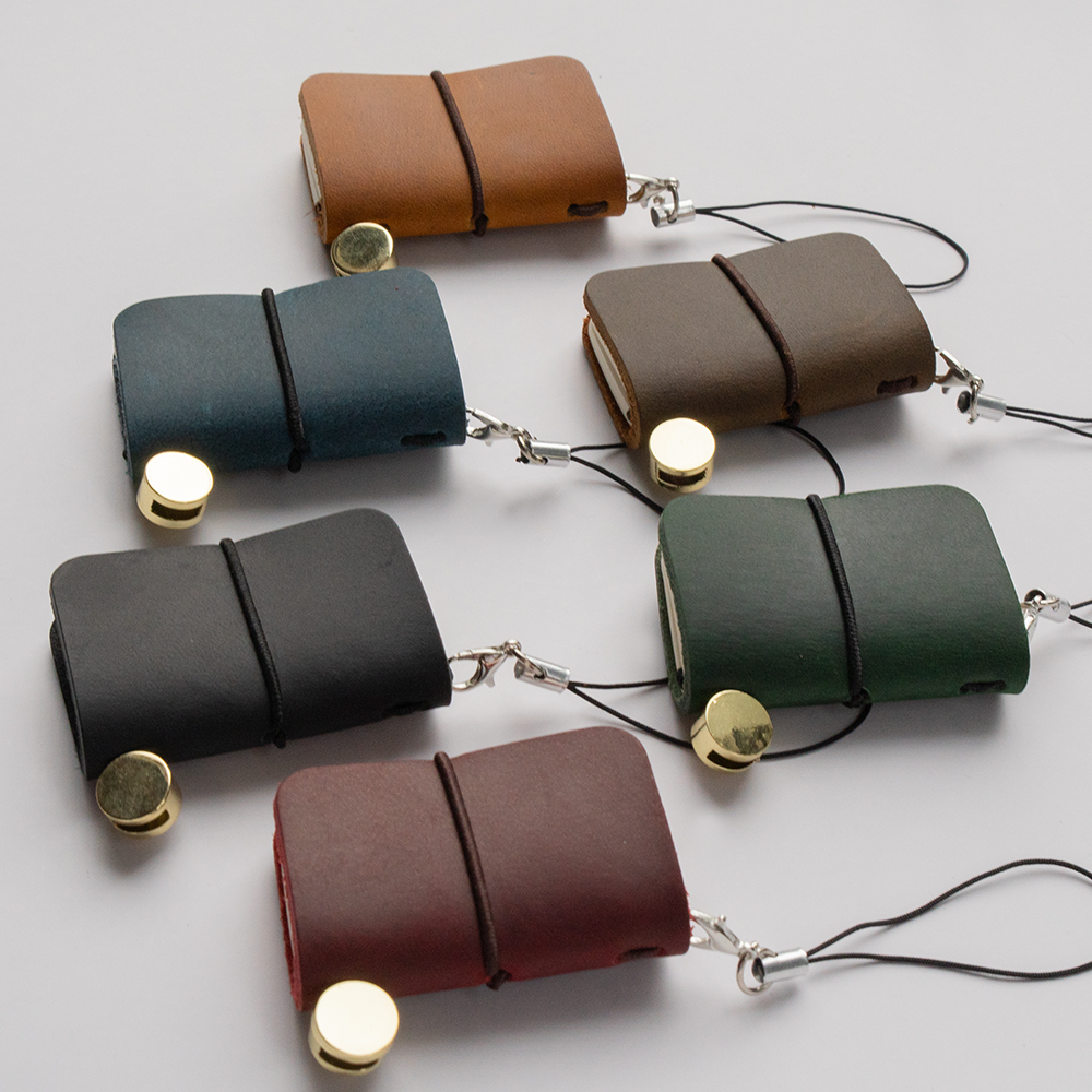 Ultra Mini notebook Traveler's manual Retro Leather style book Applicable to hang Decoration Diary book notepad 32 sheet 64 page