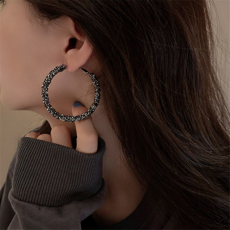 Fyuan Eenvoudige Ronde Zwarte Steentjes Hoepel Oorbellen Geometrische Oorbellen Voor Vrouwen Sieraden