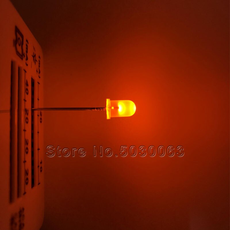 100 stks/partij 5MM mistig mist ronde hoofd DIP lange pin LED F5 orange light emitting diode high-light lamp