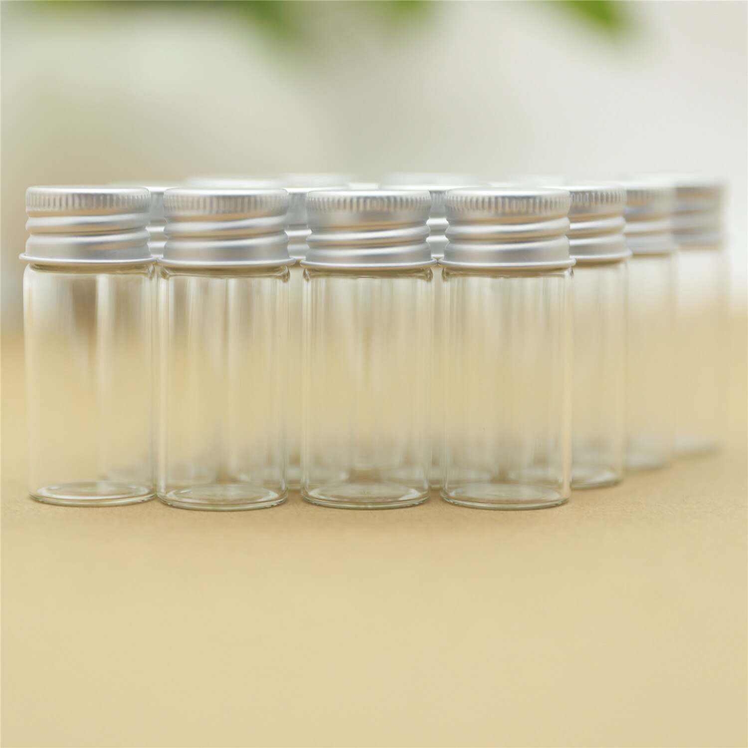 50 st 22*50mm 10ml små glasflaskor silver skruvkork förvaringsflaskor & burk glas små burkar minibehållare flaska flaskor