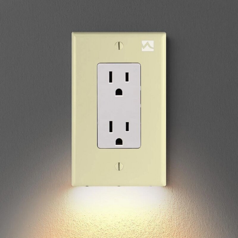 High Durable Convenient Outlet Cover Duplex Wall Plate Led Night Light Cover Ambient Light Sensor for Hallway Bedroom