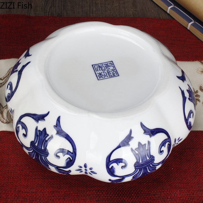 Jarrón de cerámica con textura de flor, jarrones pintados clásicos de porcelana azul y blanca, decoración Vintage para el hogar, tarro de almacenamiento de té Caddy con cubierta