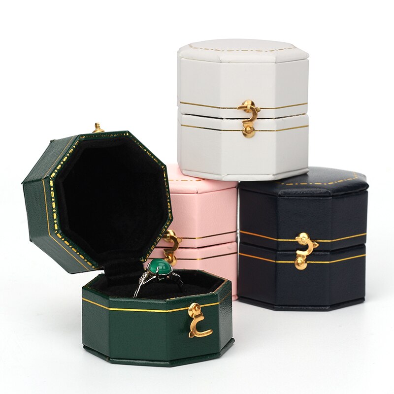 Mini Zwarte Achthoekige Pu Lederen Vintage Sieraden Display Voorstel Trouwring Box Voor Mannen En Liefhebbers Dating