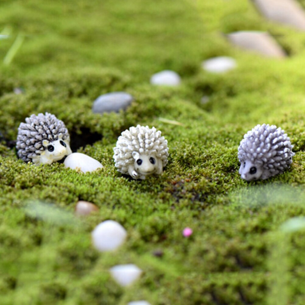 Mini miniature dyr lille pindsvin mikro landskab dukkehus indretning harpiks gør-det-selv havepynt farve tilfældig 6 stk.