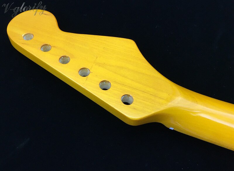 left hand ST full Canada maple guitar neck high gloss yellow color 21 frets 22 frets guitar neck 648mm scale with middle line