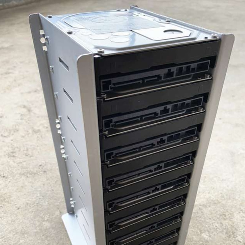 Gabbia per disco rigido 10 alloggiamenti HDD Array Classic HDD staffa impilabile con 4. Ventole da 72 pollici staffa SSD alluminio antiruggine