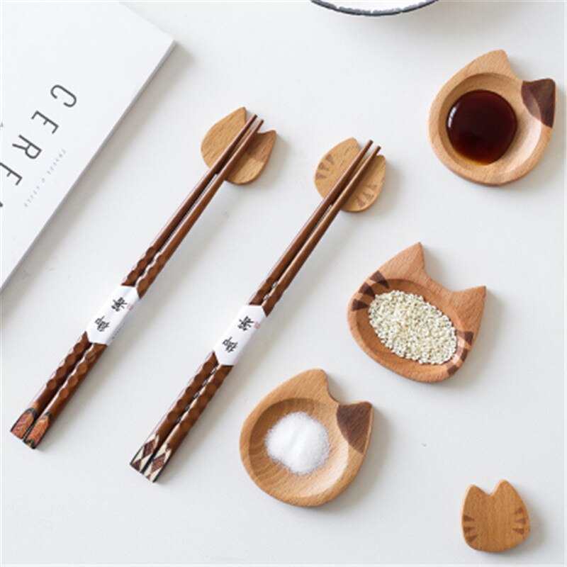 1Pcs Japanese style wooden chopstick holder Beech cat chopstick holder Cartoon kitchen hotel chopstick holder tableware