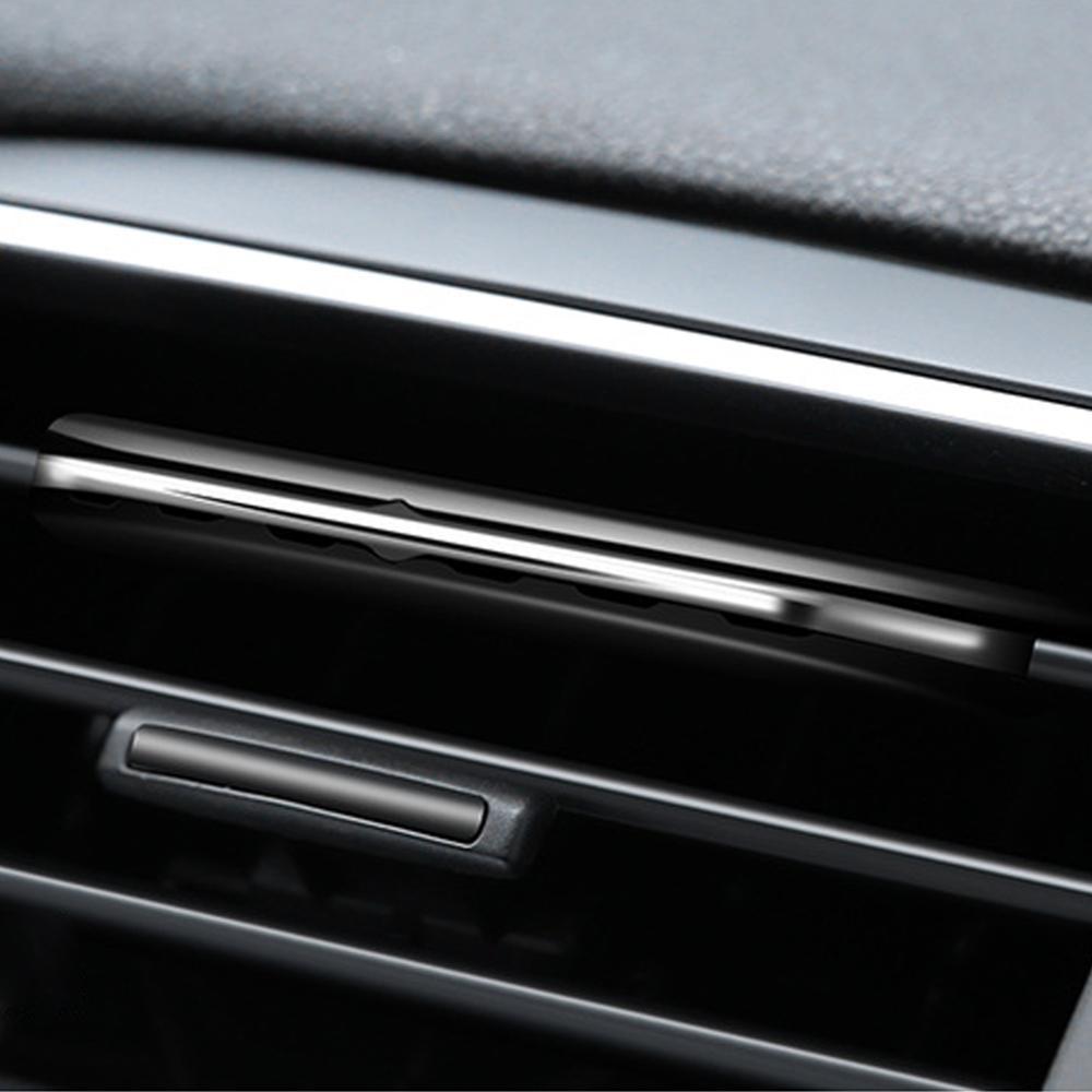 Bil luftfrisker lukt i bilen styling luftventil parfyme parfym smak til auto interiør tilbehør luftfrisker: Sølv