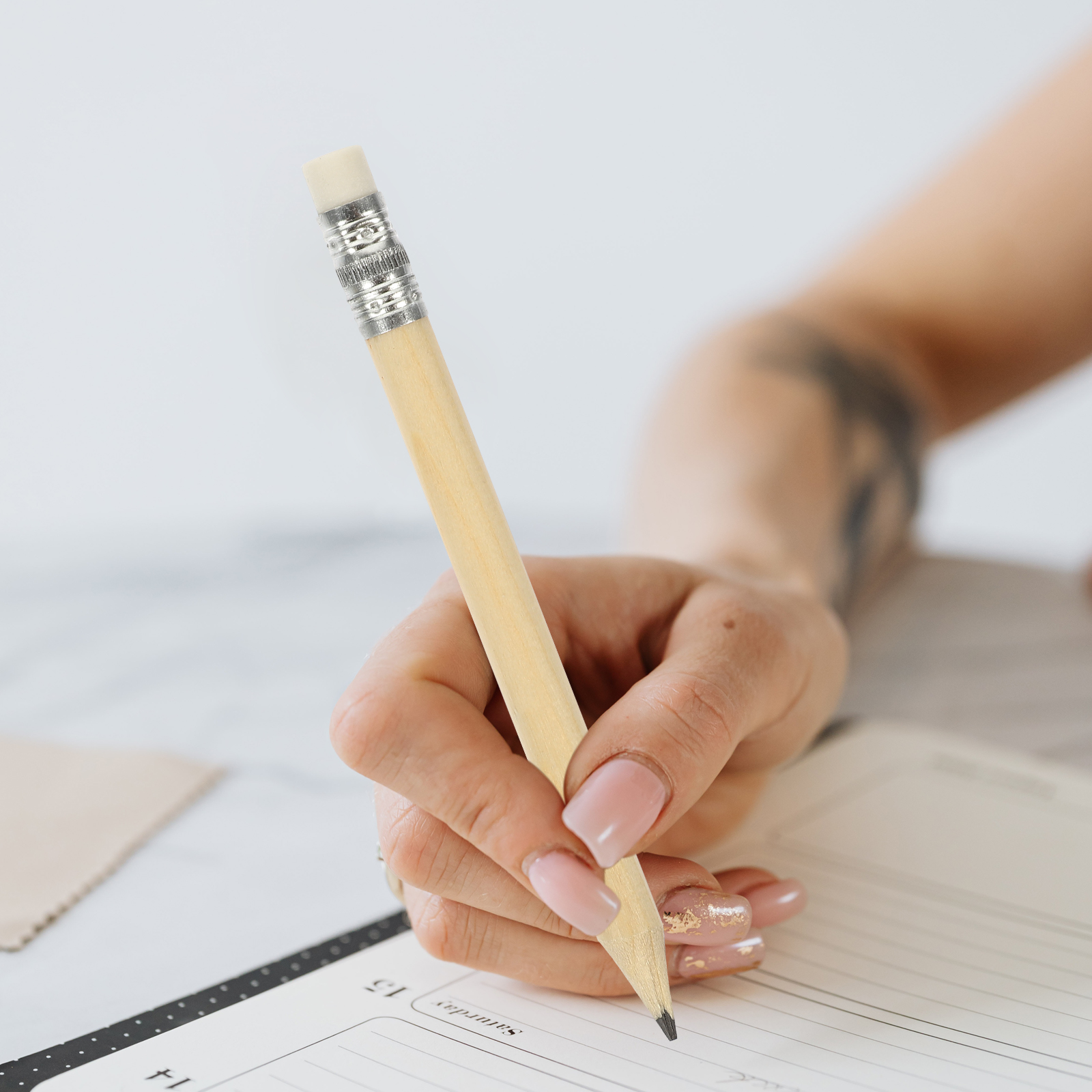 Matite corte di colore legno naturale da 50 pezzi mini strumenti di scrittura da golf per studenti Matite di piombo in legno di cancelleria per bambini