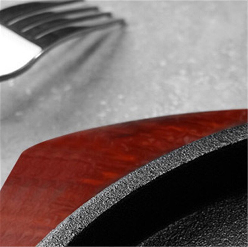 Round household iron plate plate Korean barbecue pan fried steak plate non stick cast iron barbecue plate steak plate cast iron